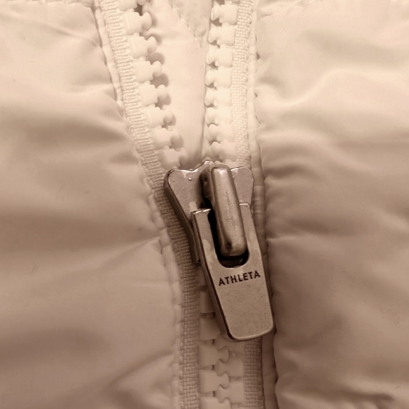 Athleta Fjord Hybrid PrimaLoft® JACKET - Picture 2 of 7